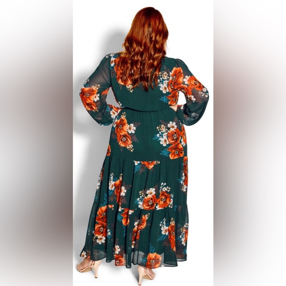 AVENUE Gorgeous Emerald Green Maxi Dress! New with Tag! - Picture 2 of 5